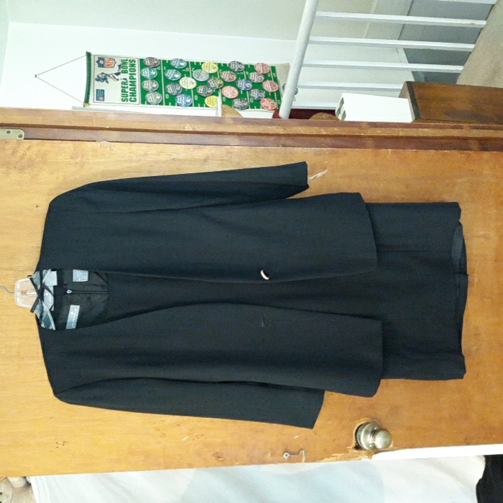 Little black dress w/ jacket